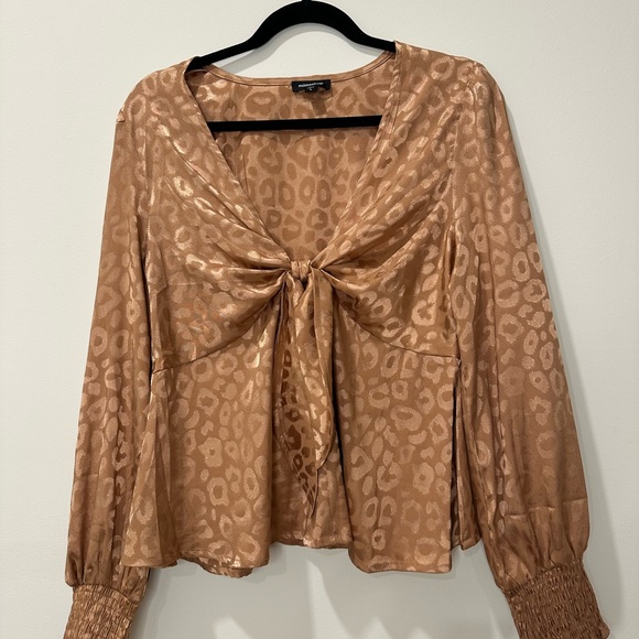 Mittoshop Leopard Tie Front Blouse - Picture 3 of 6
